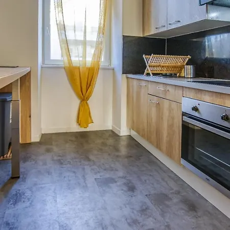 Apartamento Le Brillant - Renove *